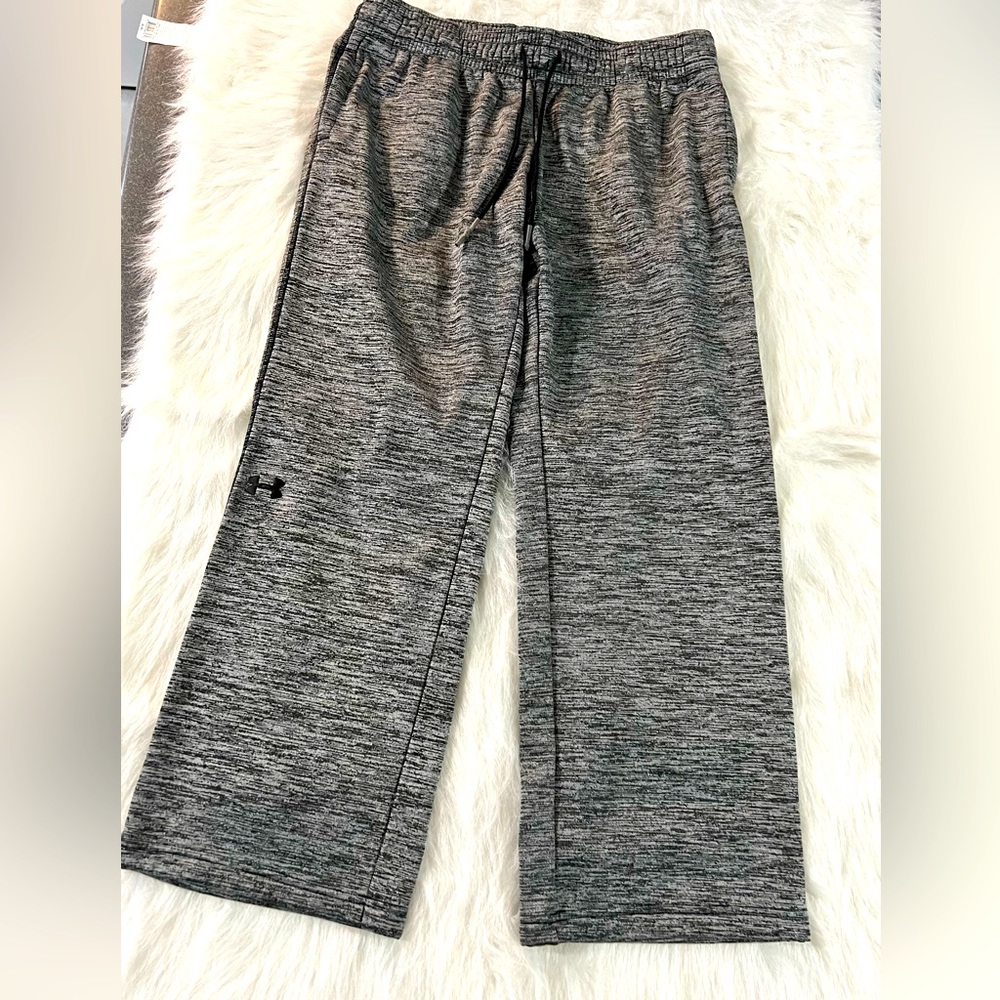 Under armour cold gear pants size large